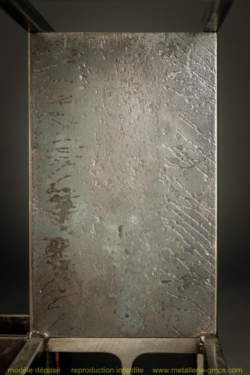 table basse type H détail de texture