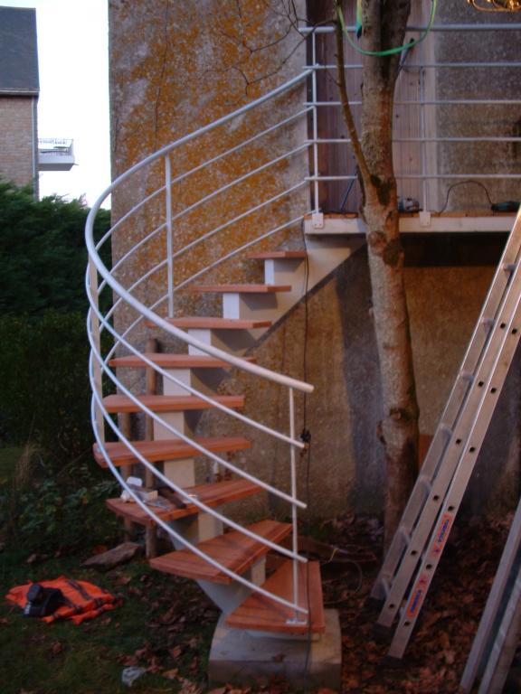 escalier à limon caissonné à crémaillère