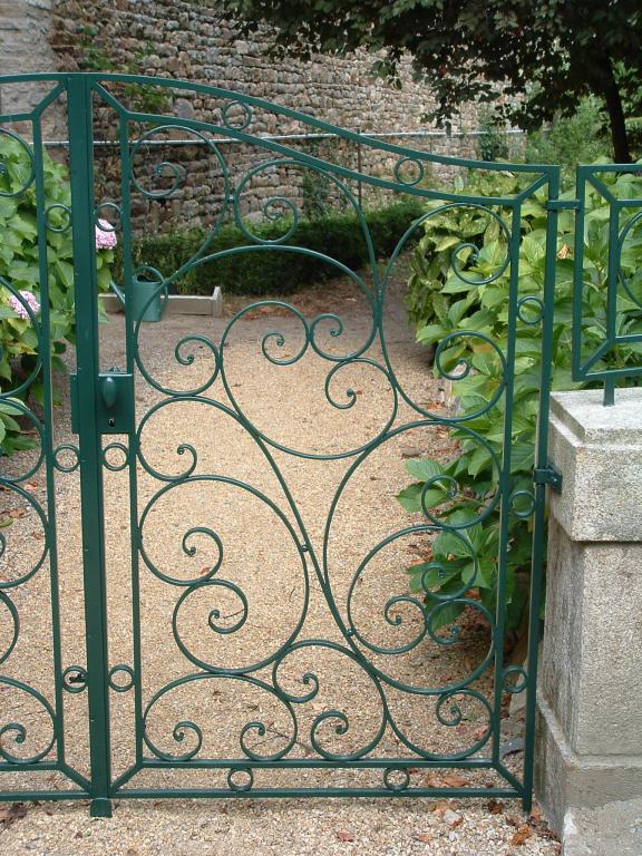 portillon de style, galvanisé et peint
